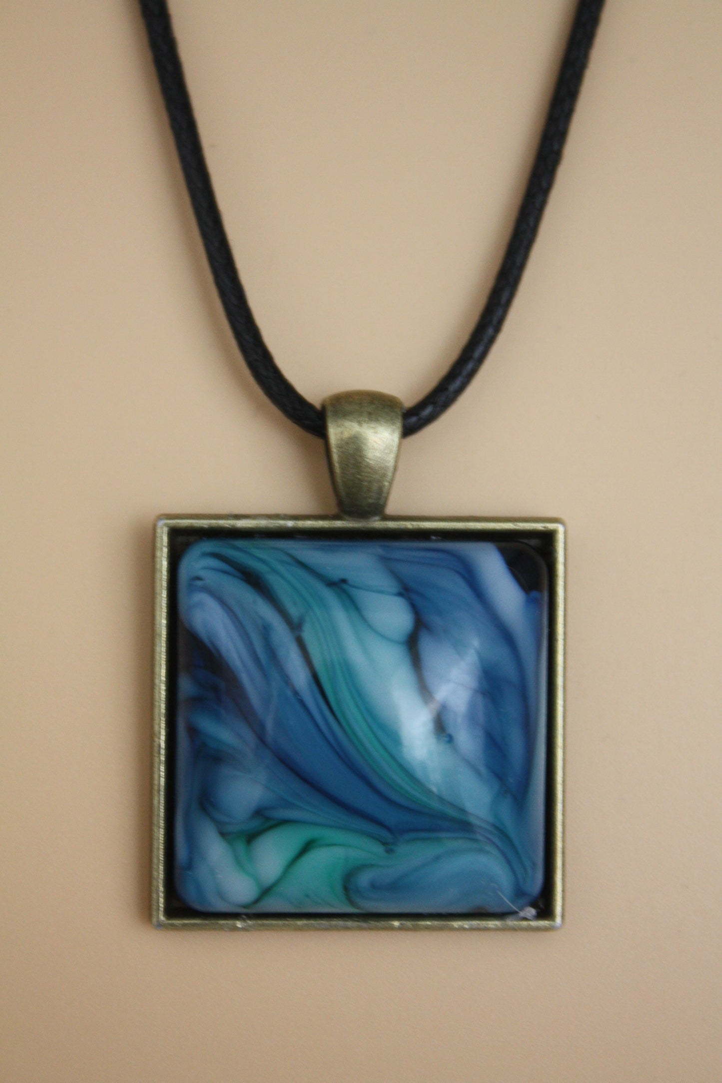 Oceans Five Evarista Pendant